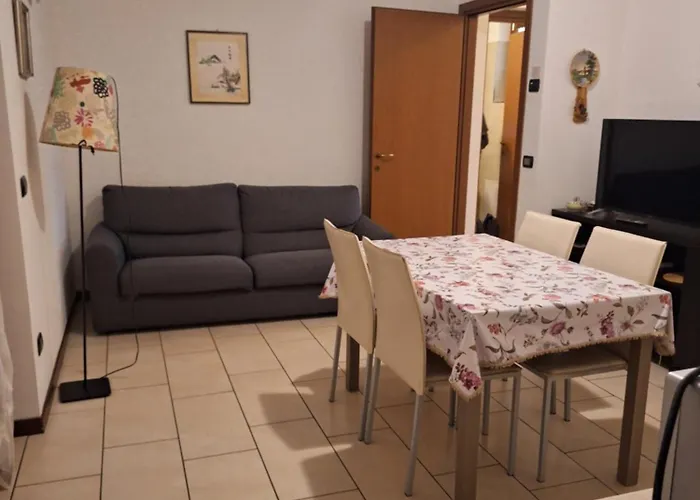 A Schiera Intra